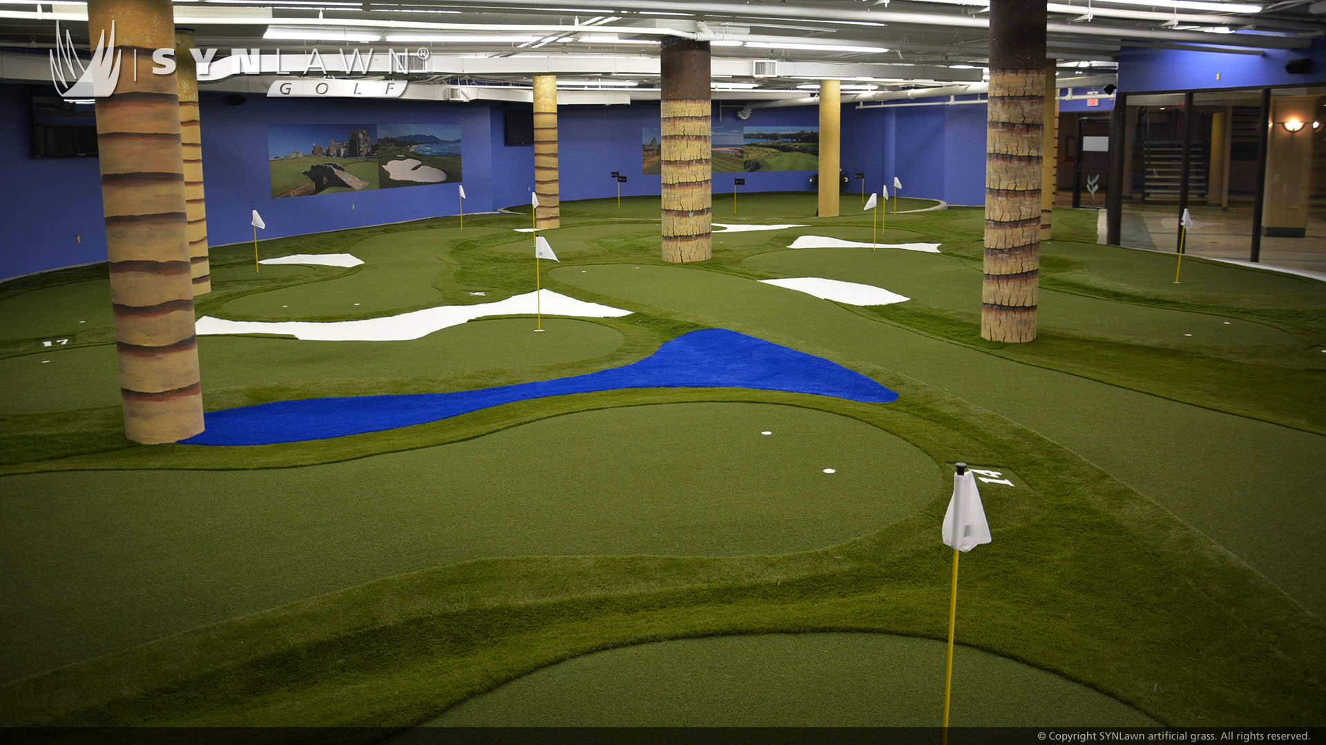 Indoor artificial mini golf course