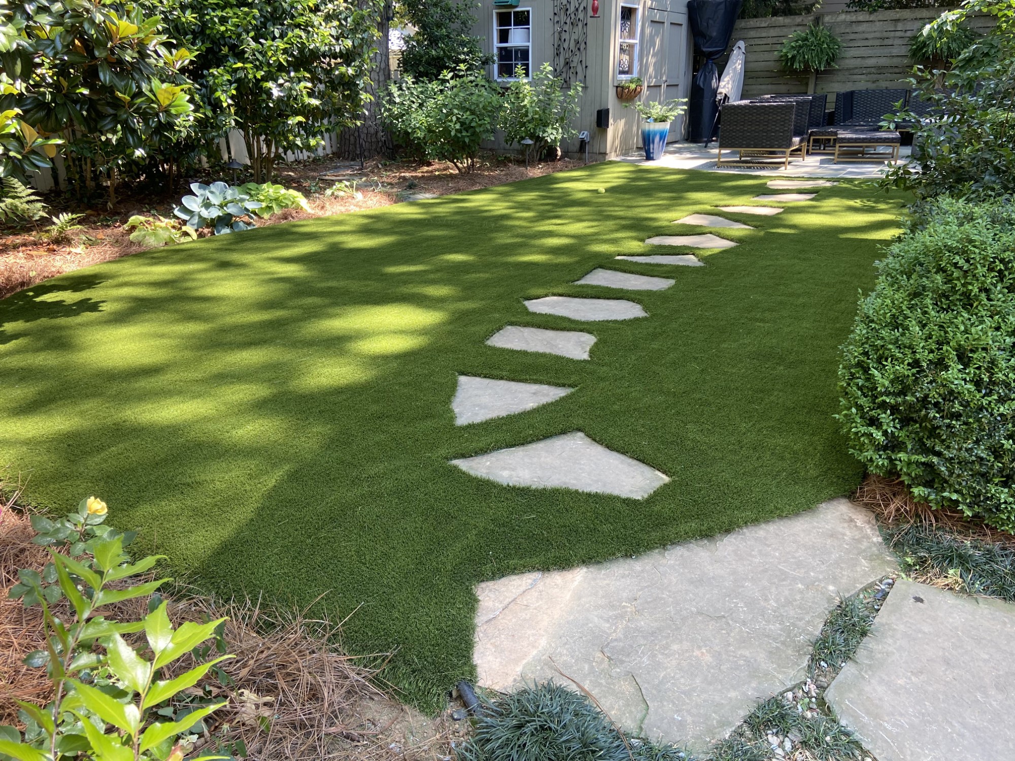 Small_53 Artificial grass backyard lawn from SYNLawn
