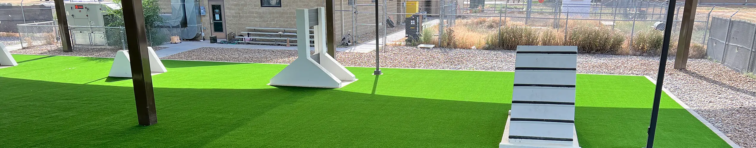 Artificial pet grass lawn from SYNLawn