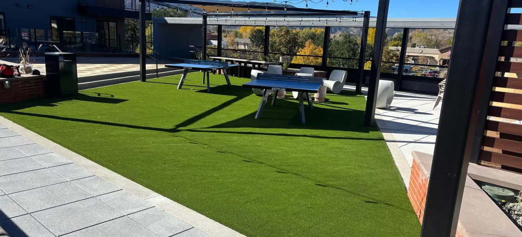 Commercial artificial grass lawn from SYNLawn